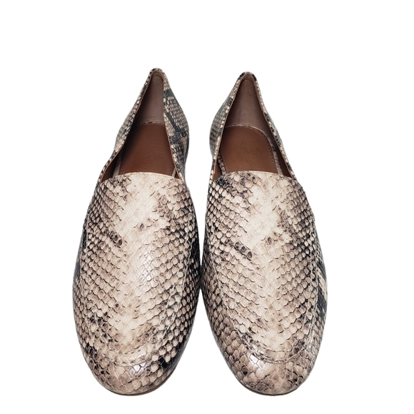 Caslon Snake Print Slip-on Closed Toe Flats Sz 7M - Picture 2 of 8